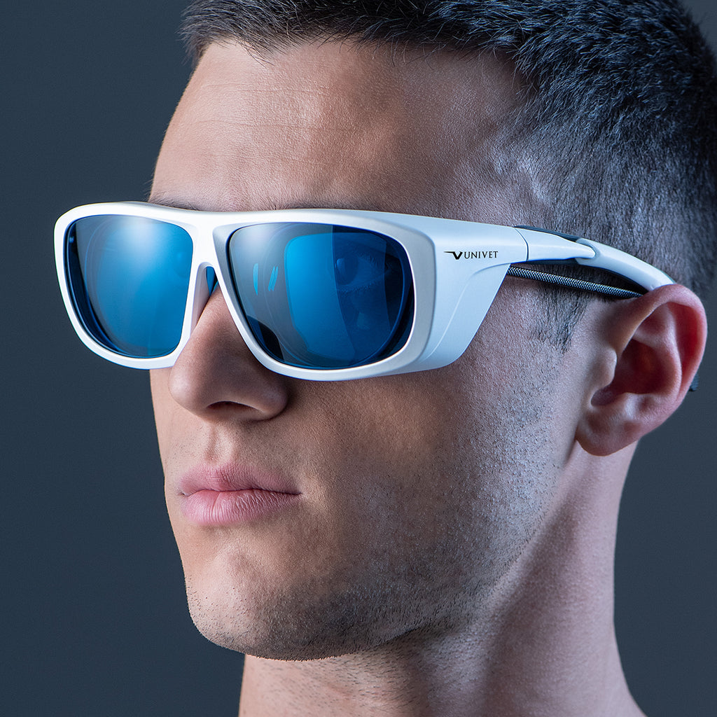 Univet 562 laser safety glasses UL-1045